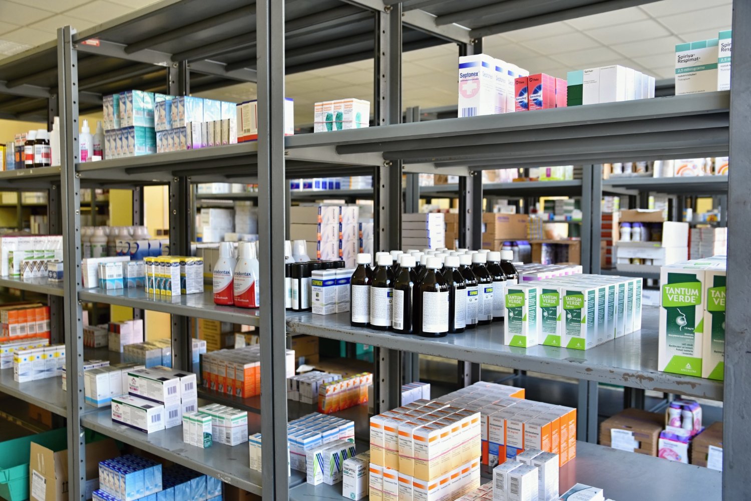 pharma-store-ind